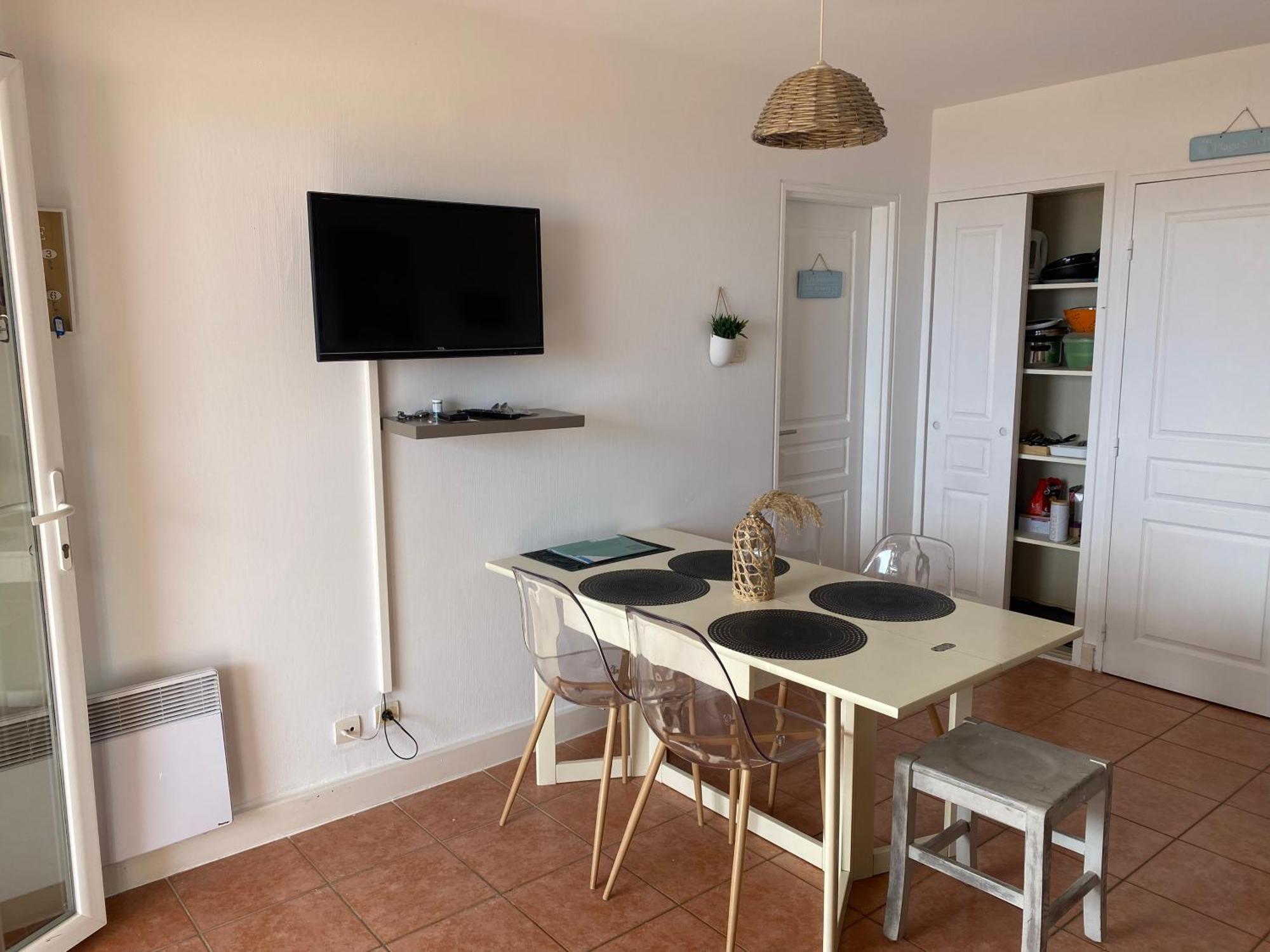 Tres Bel Appartement T3 Avec Splendide Vue Mer Les Issambres Exterior foto